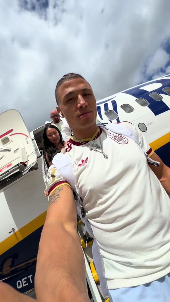 Post 3 by Chase on TikTok (video)