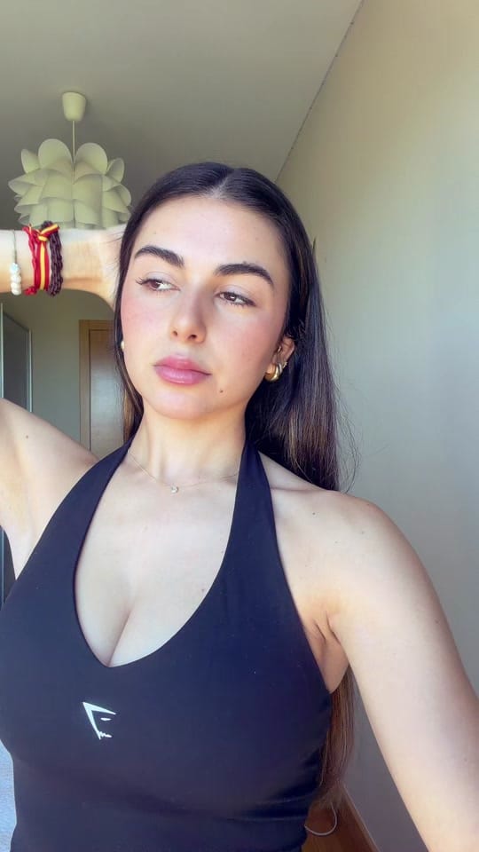 Post 5 by Lu🌙 on TikTok (video)