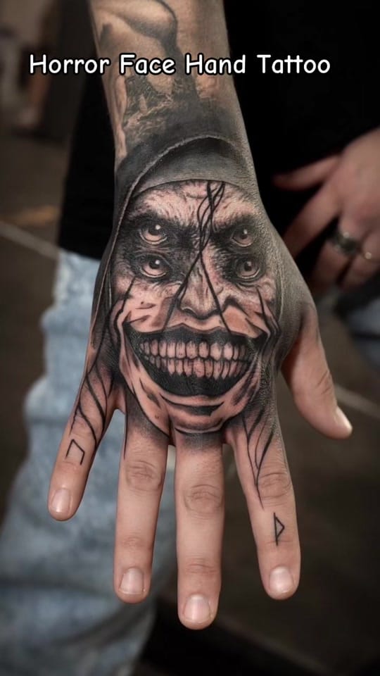 Post 4 by Tattoo_Studio on TikTok (video)