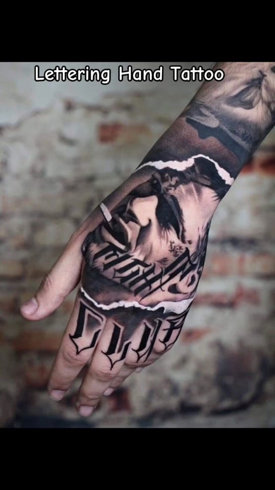 Post 3 by Tattoo_Studio on TikTok (video)