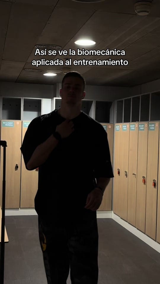 Post 4 by Javi Espinosa on TikTok (video)
