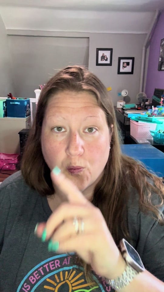 Post 5 by Melia Mura898 on TikTok (video)