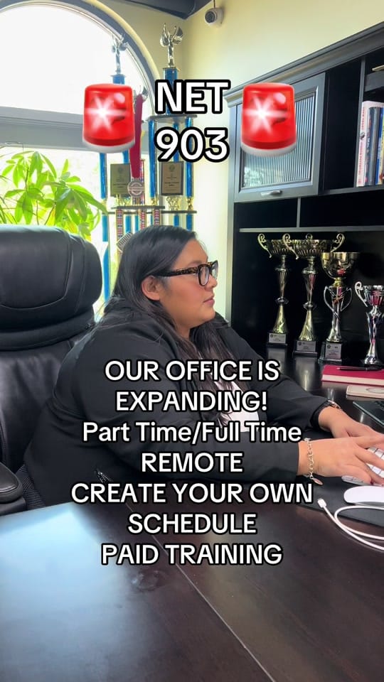 Post 6 by Julia Soto on TikTok (video)