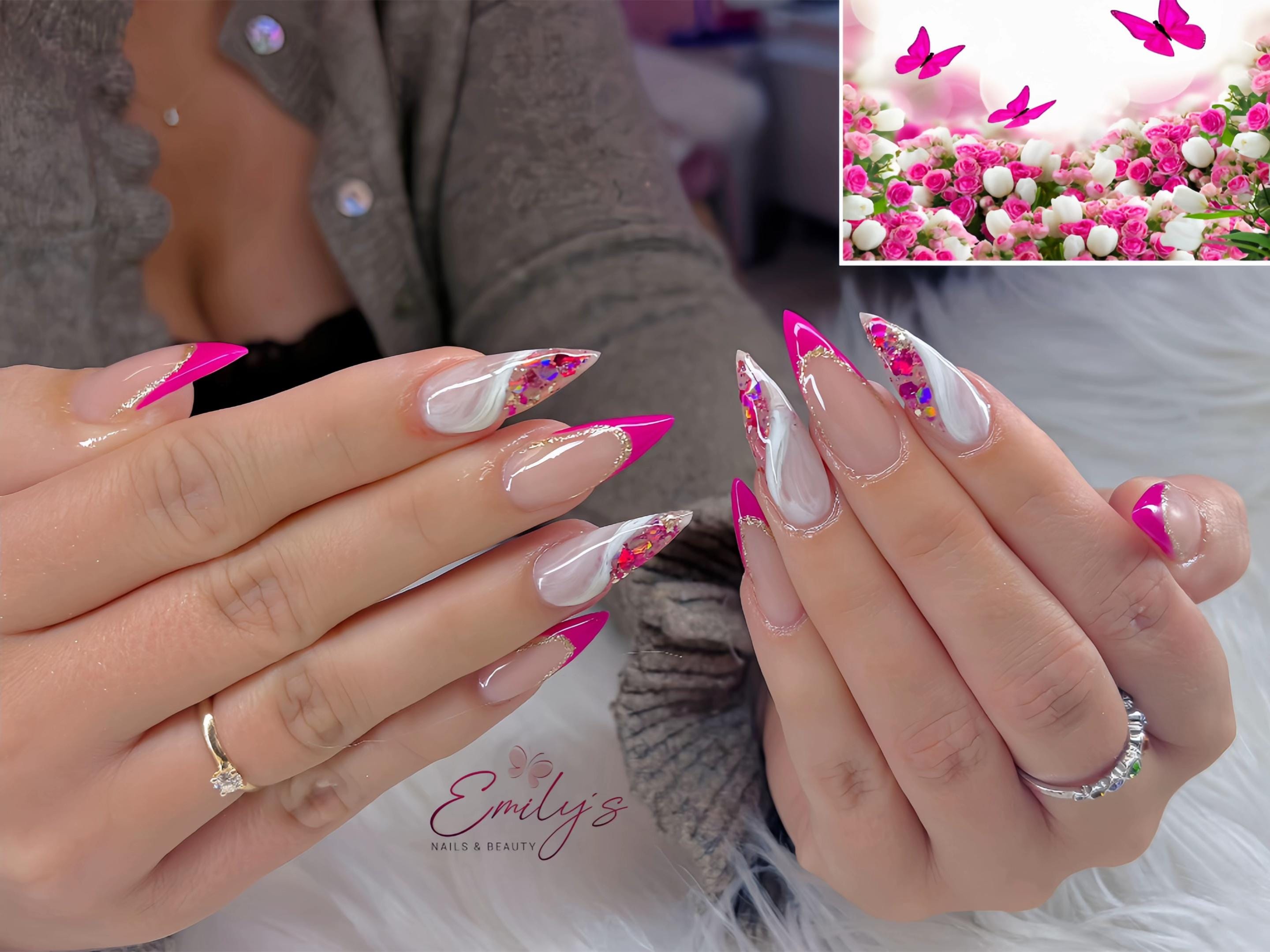 Post 4 by Nails by Emily 💅🏻🌸 on TikTok (video)