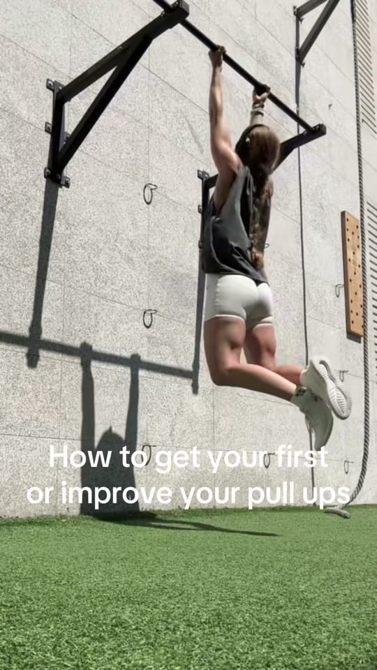 Post 6 by Frida C. on TikTok (video)