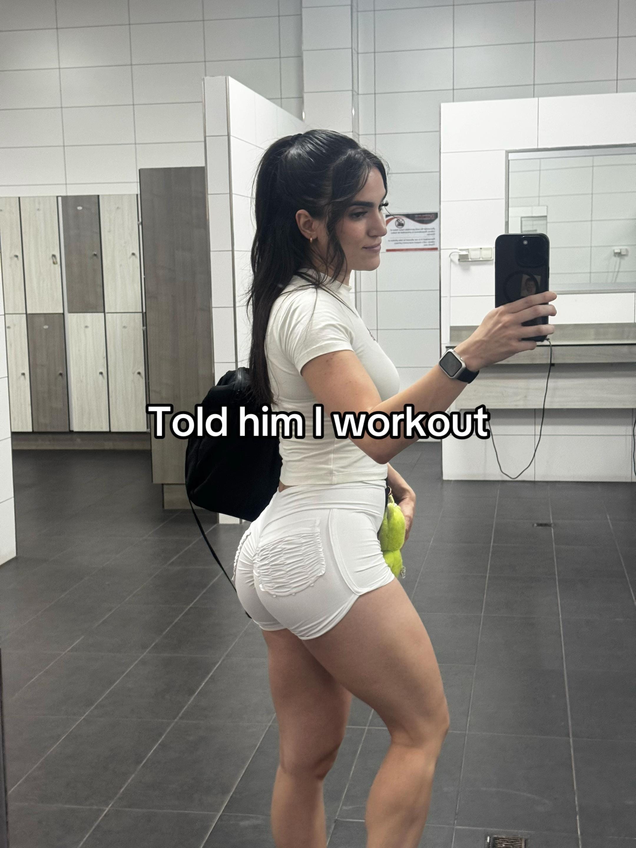 Post 7 by Ana Palma | Fitness on TikTok (video)