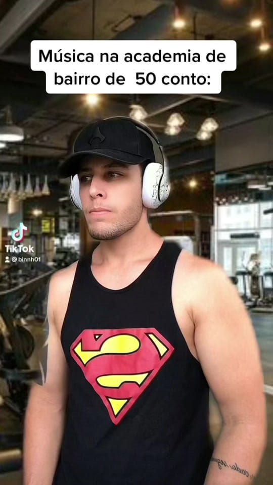 Post 1 by BinhO on TikTok (video)