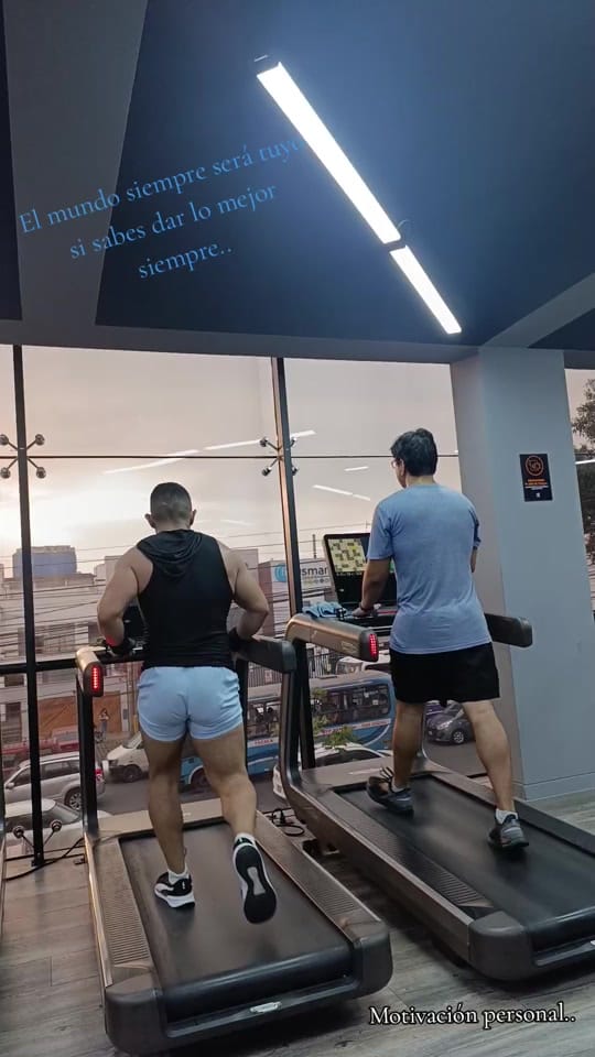 Post 5 by ARAGONFITNESS🏆 on TikTok (video)
