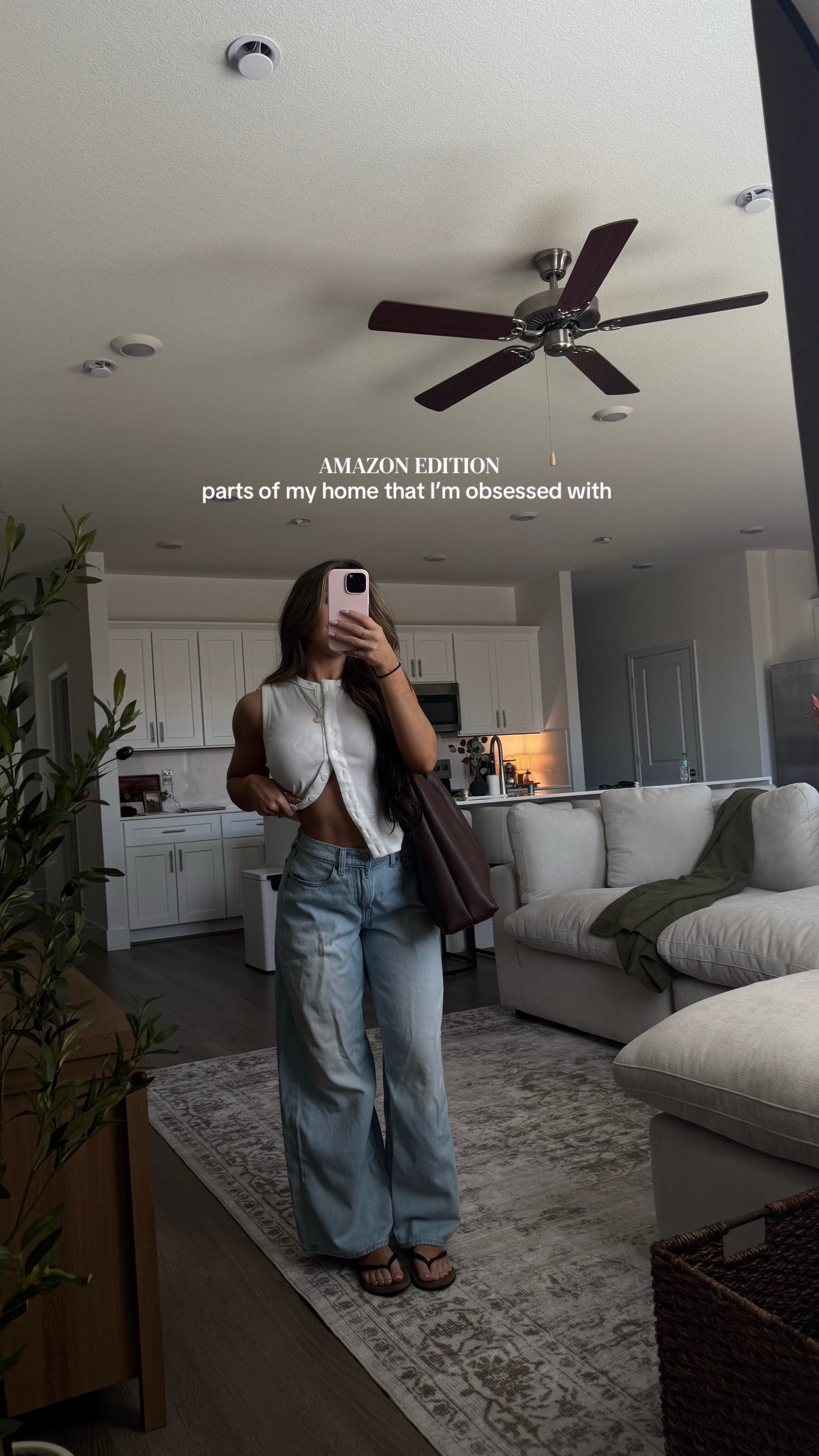 Post 3 by gianni b. on TikTok (video)