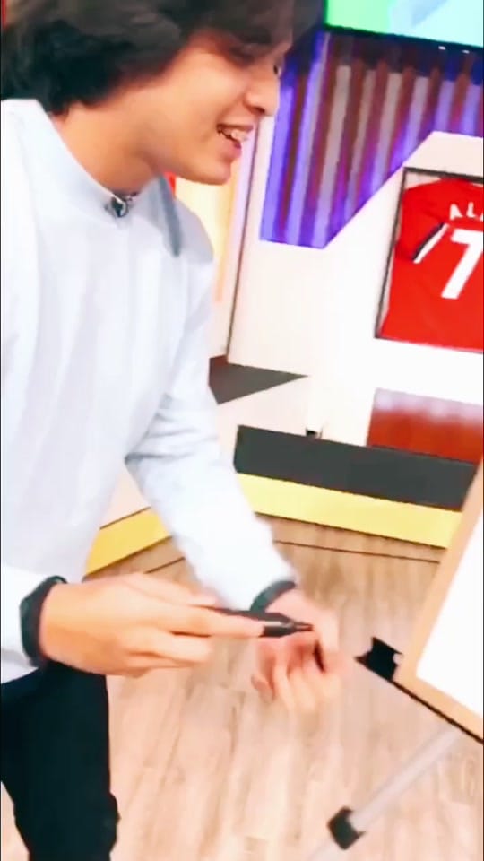 Post 6 by Ina on TikTok (video)
