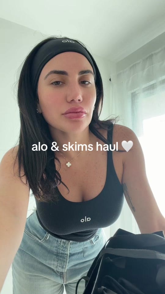 Post 2 by Savannah on TikTok (video)