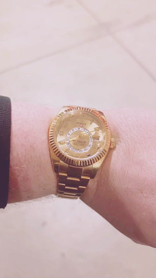 Post 10 by PINK G on TikTok (video)
