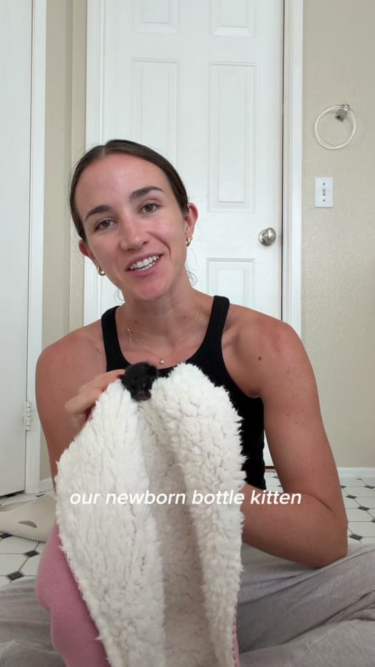 Post 8 by April Lynch on TikTok (video)