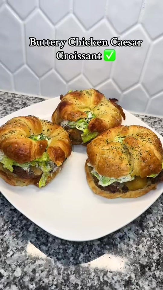 Post 2 by Autumn Saioré 🌹| Food Creator on TikTok (video)