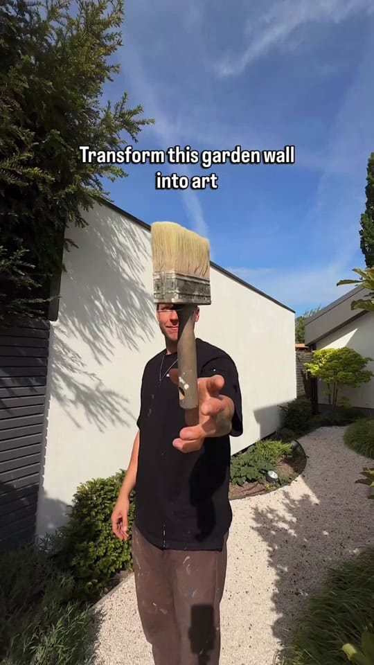 Post 5 by Flo Erb on TikTok (video)