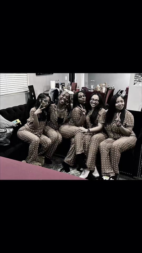 Post 1 by Aniya Cheri on TikTok (video)