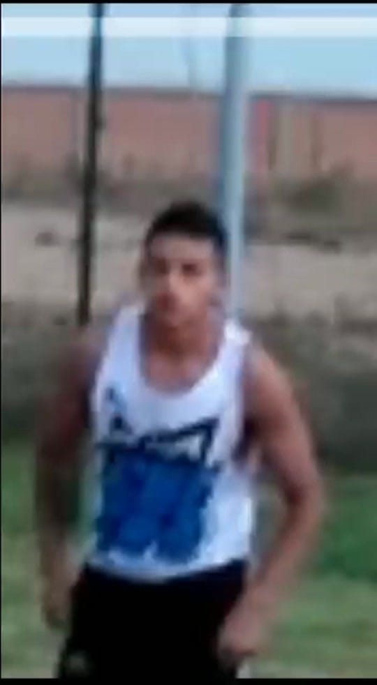 Post 1 by S T R E E W O R K A U T on TikTok (video)