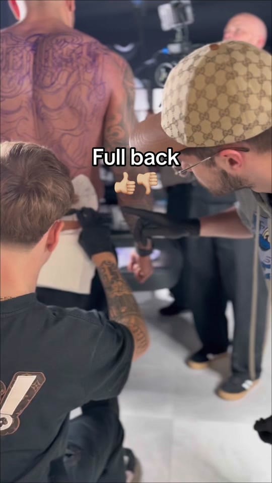 Post 2 by Tijeq Tattoo on TikTok (video)