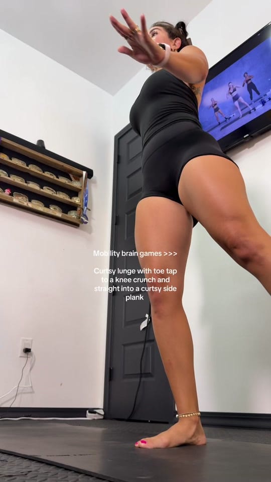 Post 2 by Tia on TikTok (video)