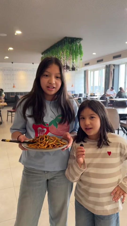 Post 5 by YipekYoli_Seidenstrasse on TikTok (video)