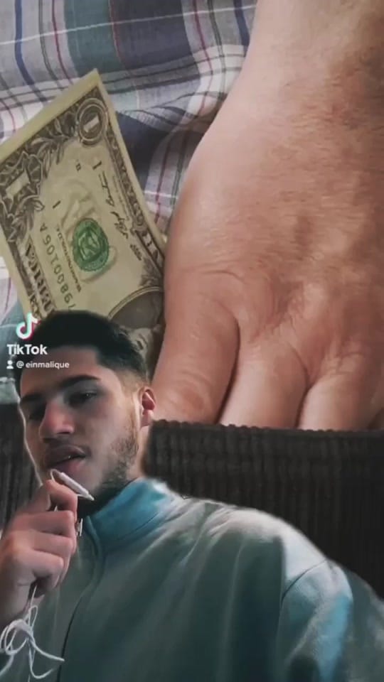 Post 6 by 🥱Acht9Yellow🥱 on TikTok (video)