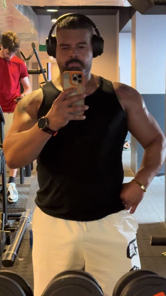 Post 4 by joseluis_fitness on TikTok (video)