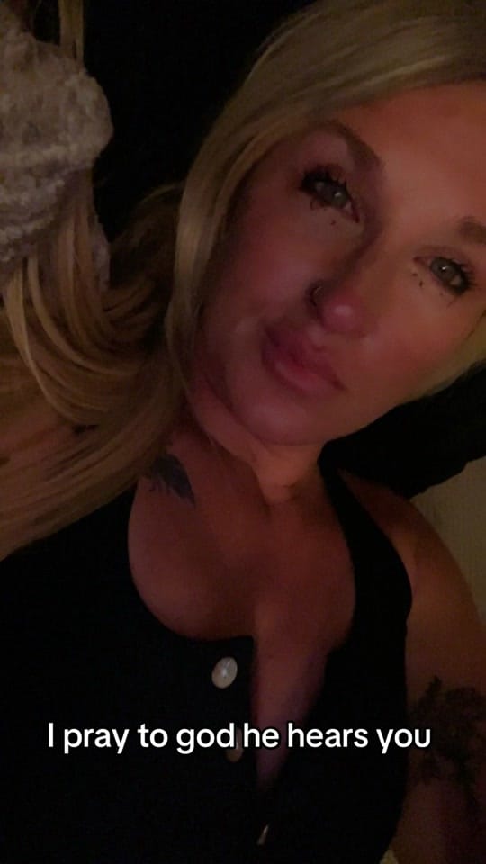 Post 10 by d•a•n•i•e•l•l•e 💋 on TikTok (video)