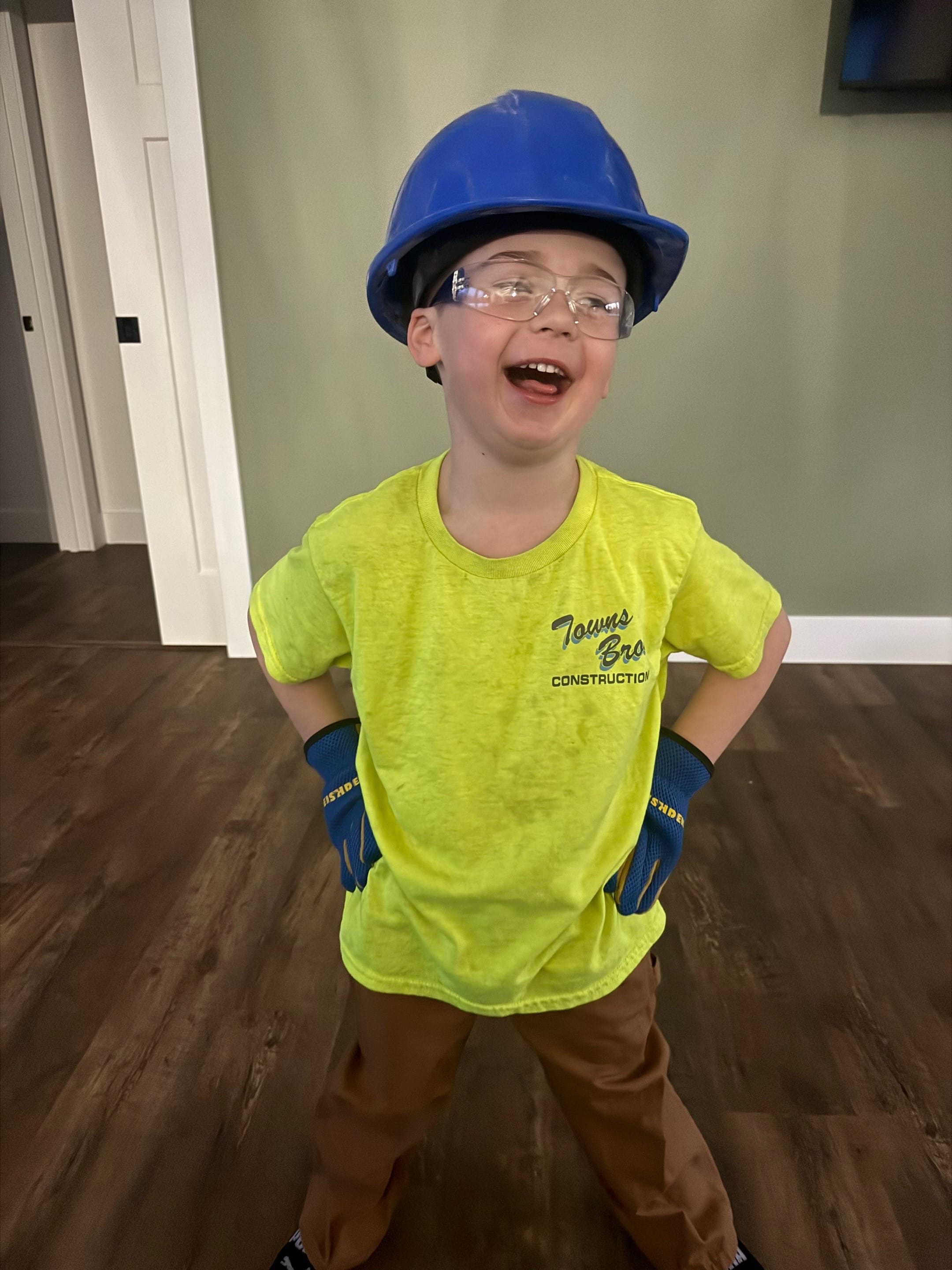 Post 6 by Nicole - 💙 mom - 👩🏻‍⚕️NP on TikTok (video)