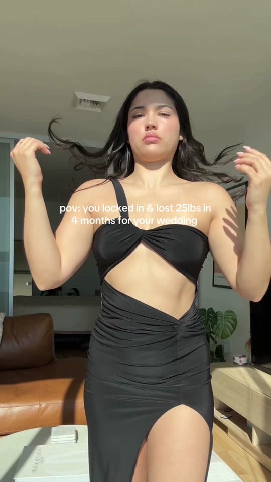 Post 6 by Bella | Online Fitness Coach on TikTok (video)