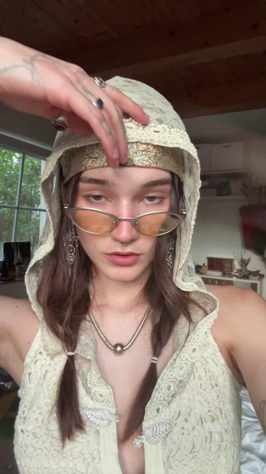 Post 3 by lanaiiink on TikTok (video)