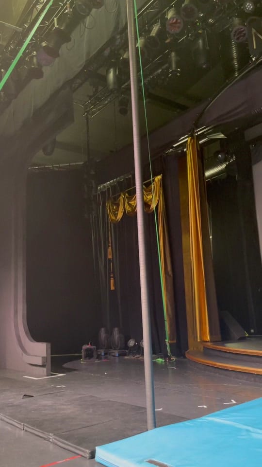 Post 2 by user2430847450557 on TikTok (video)