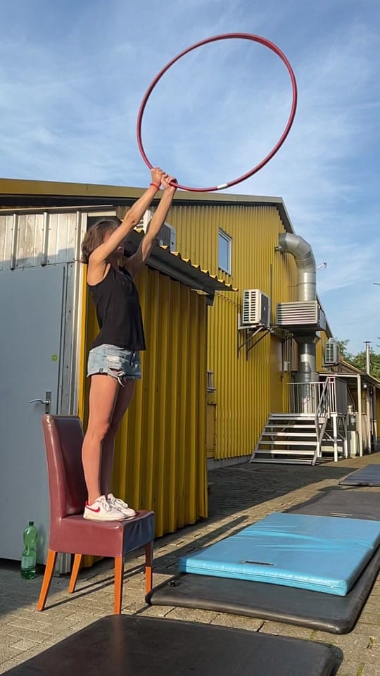 Post 10 by user2430847450557 on TikTok (video)