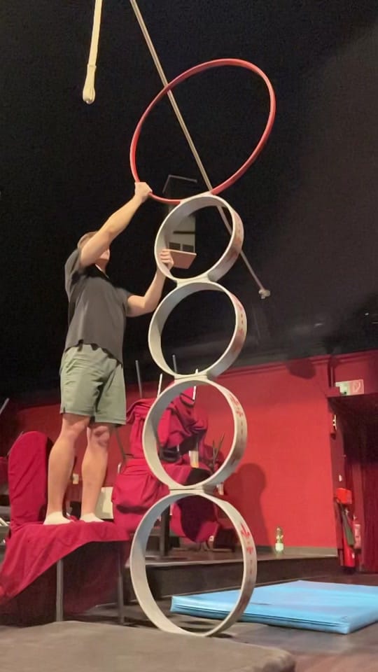 Post 8 by user2430847450557 on TikTok (video)
