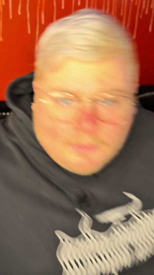 Post 3 by Till West on TikTok (video)