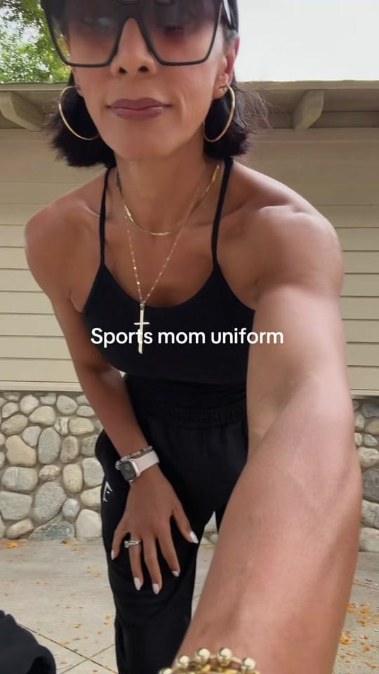 Post 6 by Carmen Rios on TikTok (video)