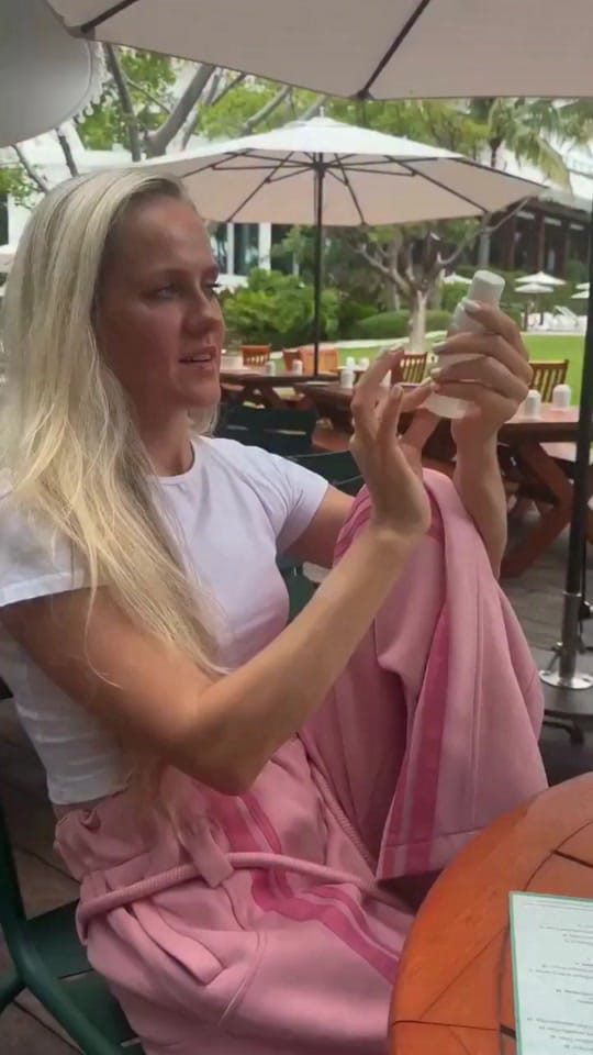 Post 3 by Dr. Anna Cabeca on TikTok (video)