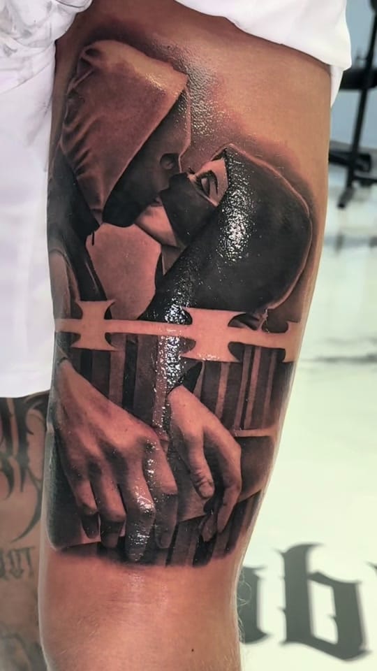 Post 5 by Tim_Licentia_Tattoo on TikTok (video)