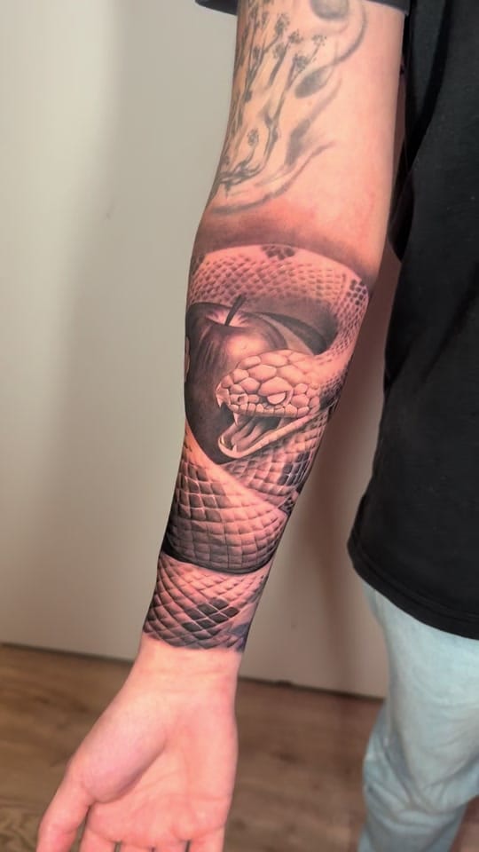 Post 7 by Tim_Licentia_Tattoo on TikTok (video)