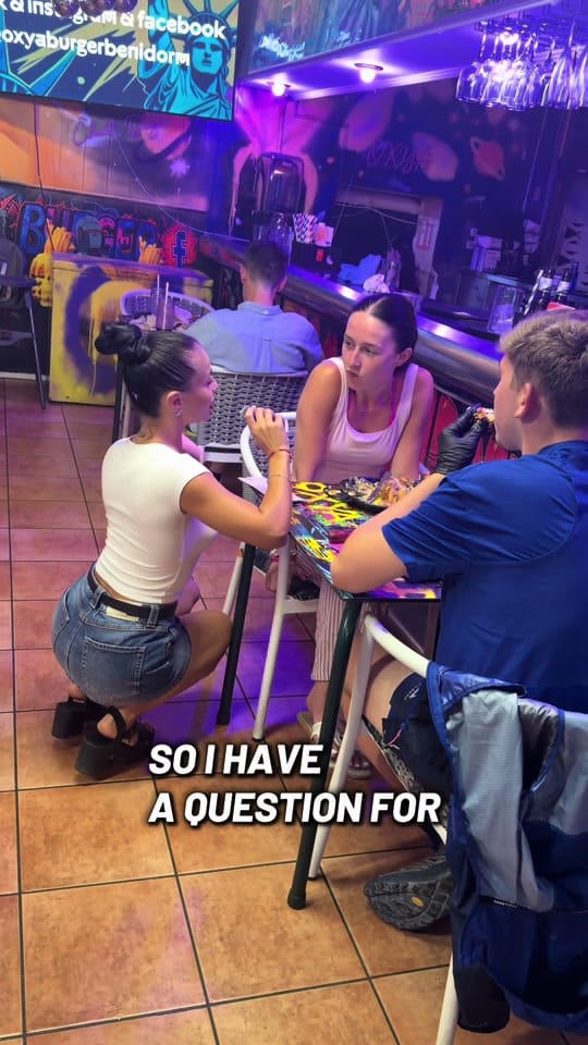 Post 5 by OXYA Burger Benidorm on TikTok (video)