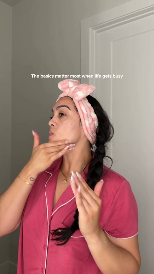Post 4 by Maria Estrada on TikTok (video)