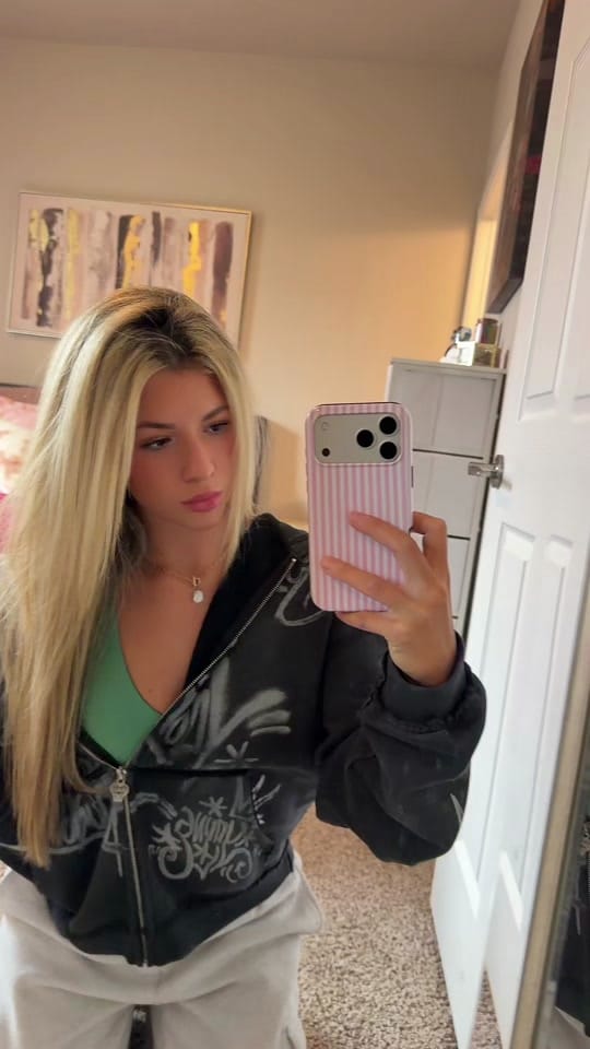 Post 8 by Lyss👸🏼 on TikTok (video)