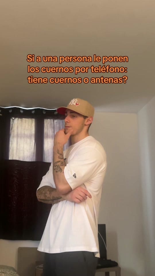Post 1 by vilchetas on TikTok (video)