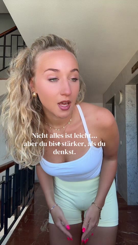 Post 7 by Nelly GI on TikTok (video)