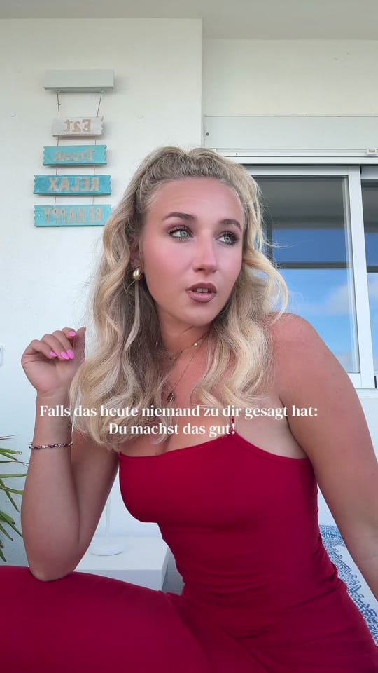Post 6 by Nelly GI on TikTok (video)