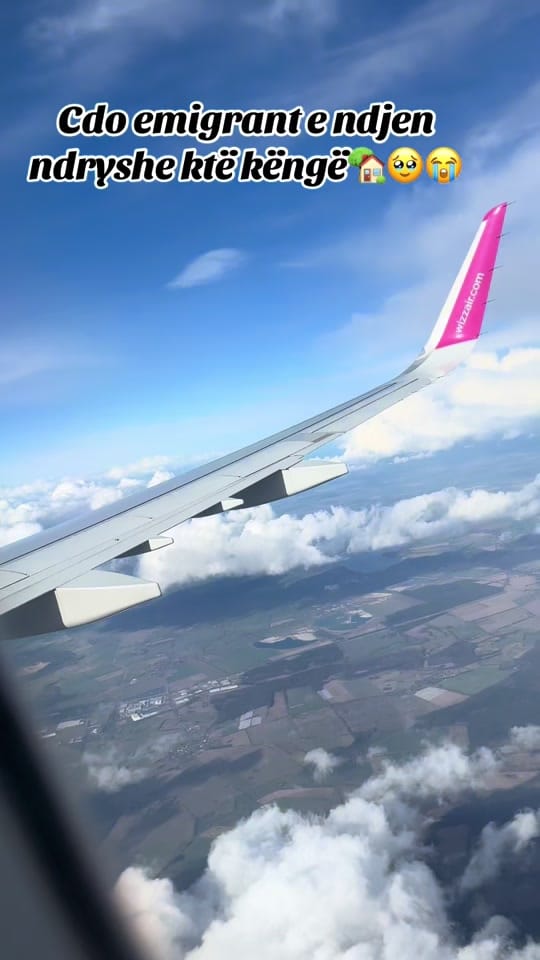 Post 6 by Deni Kuka🎀 on TikTok (video)