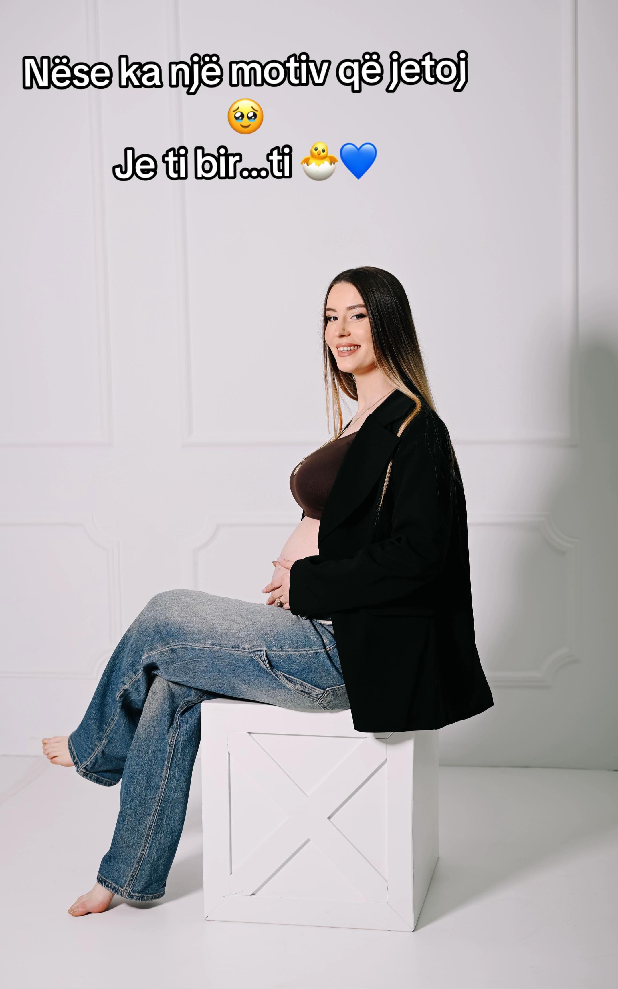 Post 2 by Deni Kuka🎀 on TikTok (video)