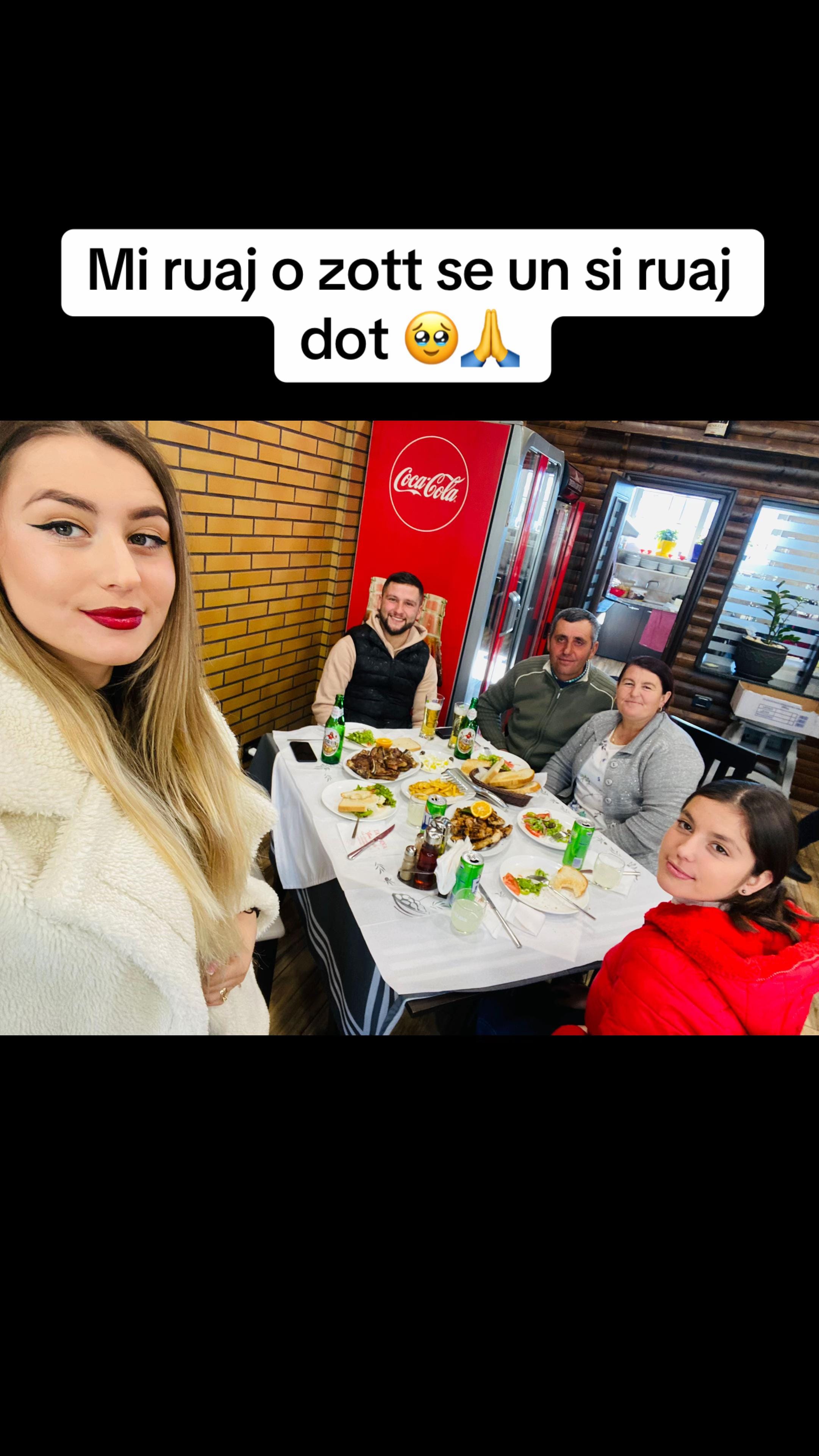Post 5 by Deni Kuka🎀 on TikTok (video)