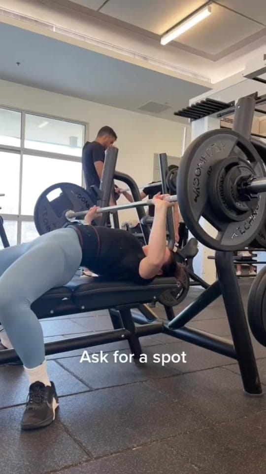 Post 9 by Gabriela Toledo on TikTok (video)