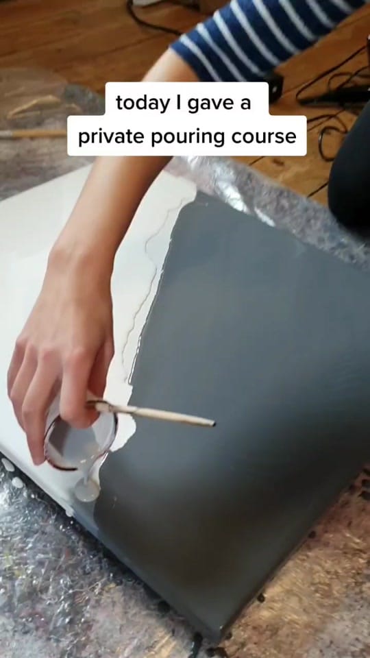 Post 10 by Daniela Bieler on TikTok (video)