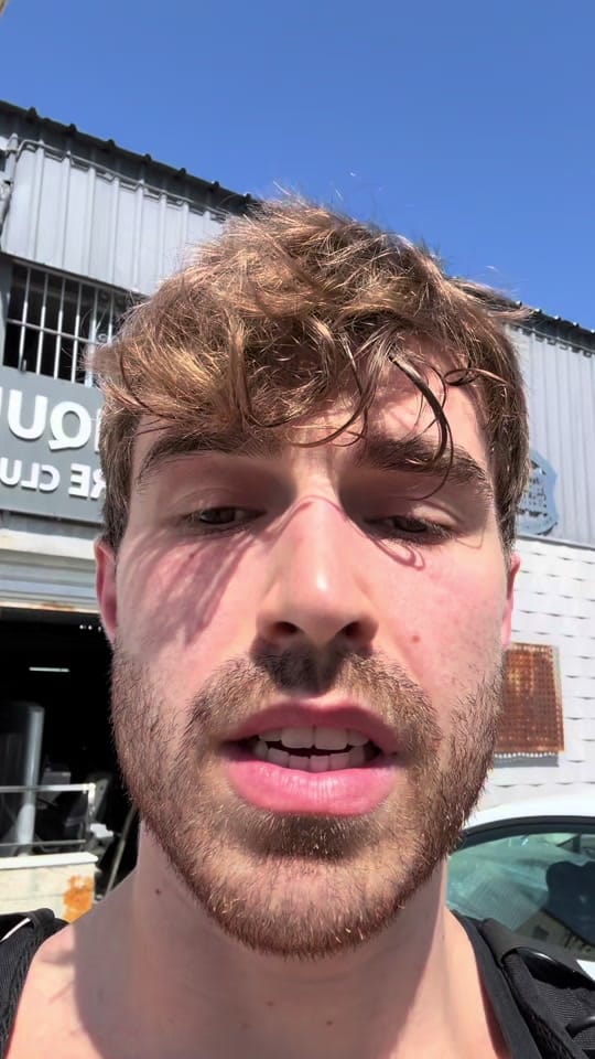 Post 1 by Alessandro Mango on TikTok (video)
